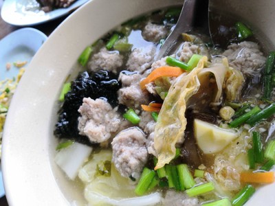 ต้มจืดเต้าหู้หมูสับสาหร่าย