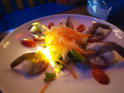 Raw shrimp with Wasabi spicy sauce