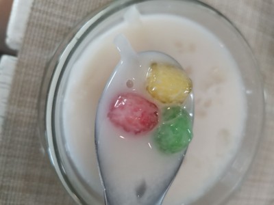 อาหาร หรือ เครื่องดื่ม