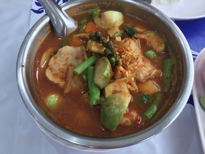 แกงป่าลูกชิ้นปลากราย