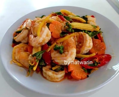 " เมนู ผัดฉ่ากุ้ง "