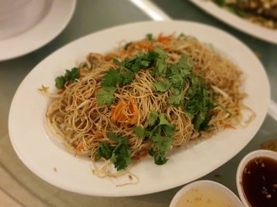 โรงแรมแมนดาริน (MANDARIN HOTEL)