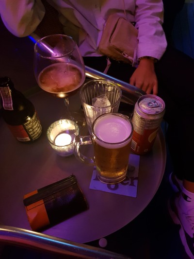 อาหาร หรือ เครื่องดื่ม