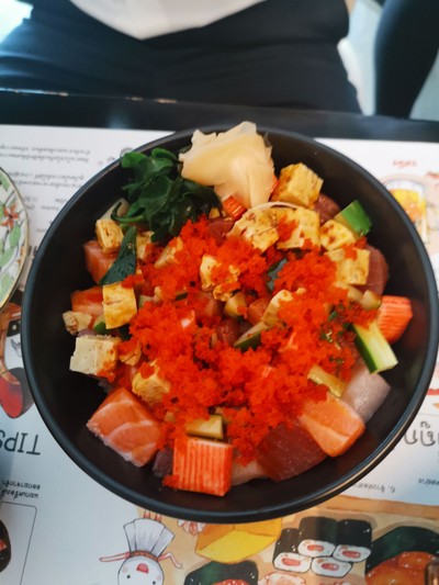 อาหาร หรือ เครื่องดื่ม