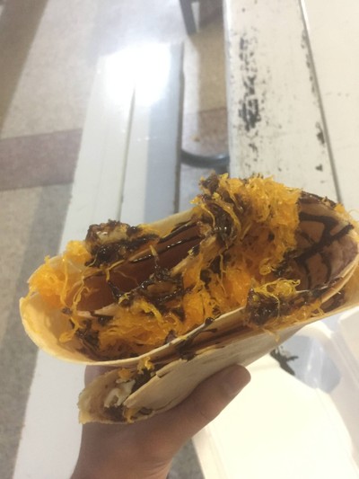 อาหาร หรือ เครื่องดื่ม