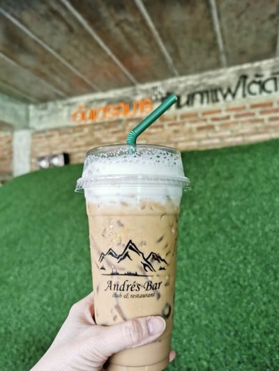 เมนูของร้าน อันเดรสบาร์ ร้านกาแฟใต้ดิน อำเภอ ปัว