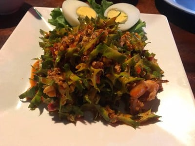 ยำถั่วพลู