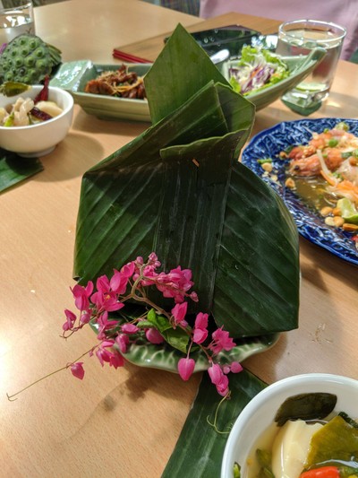 ข้าวผัดปลาสลิด