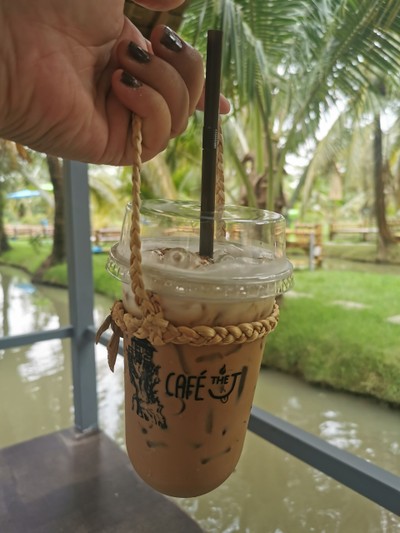 คาปูเย็น