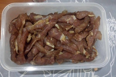วิธีทำ หมูแดดเดียวทอด วิธีทำ หมูแดดเดียวทอด
