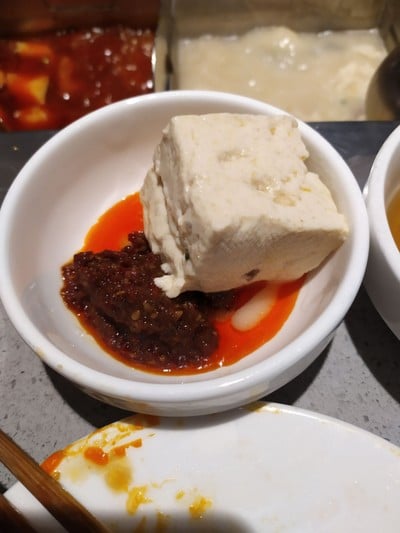 Hai Di Lao Huo Guo 海底捞火锅 Beijingxi road store 北京西路店