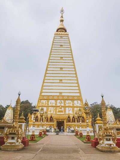 วัดพระธาตุหนองบัว