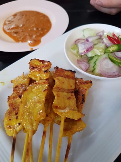 หมูสะเต๊ะ