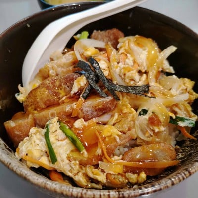 อาหาร หรือ เครื่องดื่ม