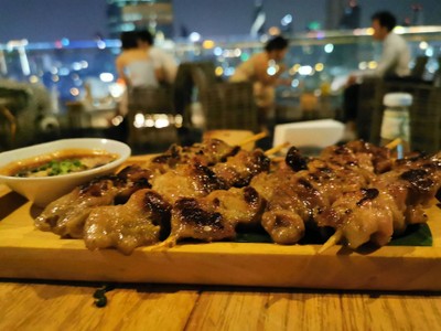 หมูย่าง Fallabella
