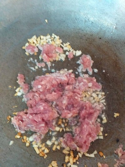 วิธีทำ แตงกวาผัดไข่ใส่หมูสับ วิธีทำ แตงกวาผัดไข่ใส่หมูสับ
