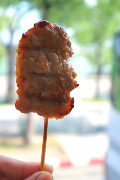 หมูปิ้ง