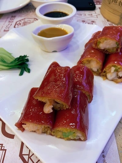 ก๋วยเตี๋ยวหลอดห่อกุ้งทอด