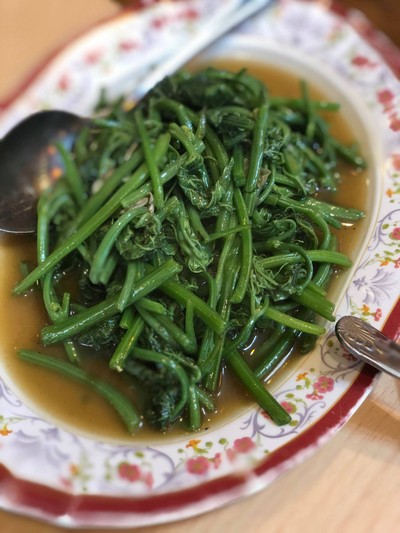 ยอดมะระผัดน้ำมันหอย