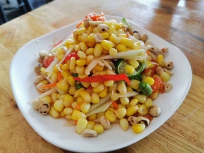 เมนูของร้าน ซุมแซวแซ่บ สกลนคร