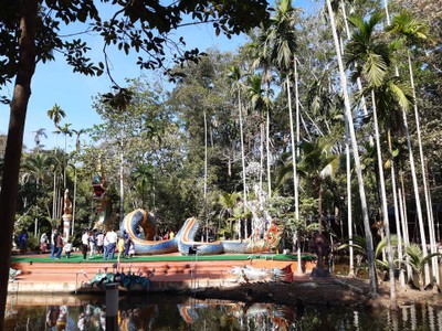 พญานาคภายในวัด