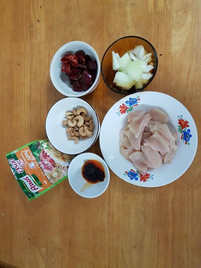 วิธีทำ ไก่ผัดเม็ดมะม่วงหิมพานต์ วิธีทำ ไก่ผัดเม็ดมะม่วงหิมพานต์