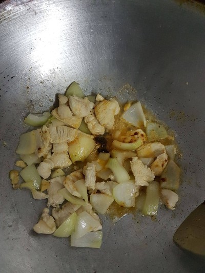 วิธีทำ ไก่ผัดเม็ดมะม่วงหิมพานต์ วิธีทำ ไก่ผัดเม็ดมะม่วงหิมพานต์