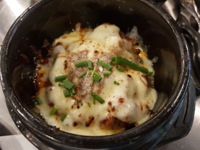 ชุดไก่ซอสเผ็ด