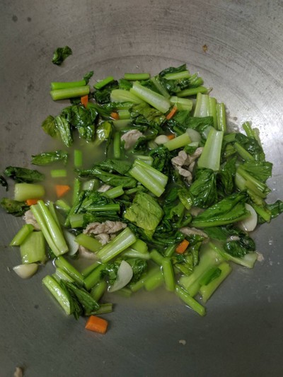 วิธีทำ ผักสหายกวางตุ้ง วิธีทำ ผักสหายกวางตุ้ง
