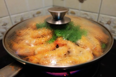 วิธีทำ กุ้งอบวุ้นเส้น วิธีทำ กุ้งอบวุ้นเส้น