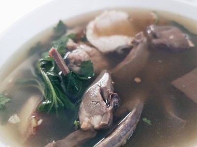 เกาเหลาเลือดหมู