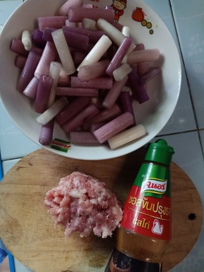 วิธีทำ ผัดสายบัว วิธีทำ ผัดสายบัว