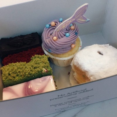 เค้กและชูครีม