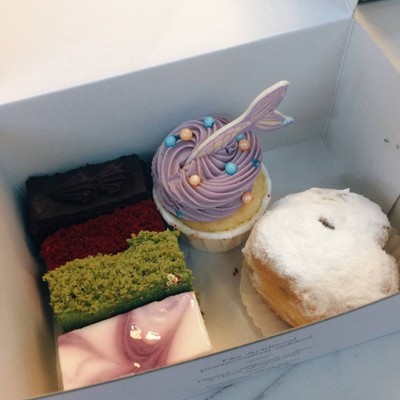 เค้กและชูครีม