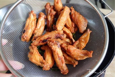 วิธีทำ ปีกไก่ทอดน้ำปลา วิธีทำ ปีกไก่ทอดน้ำปลา
