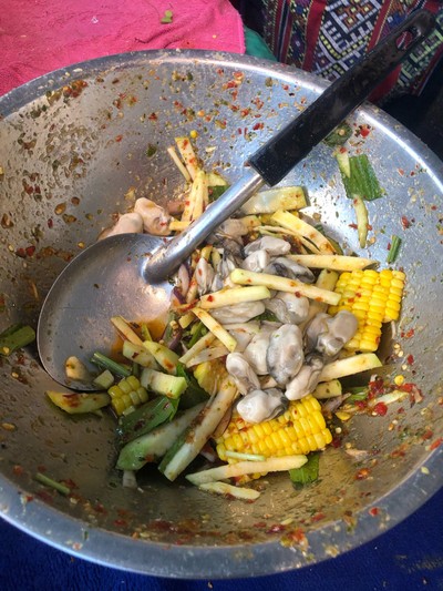 ยำมะม่วงหอยนาง