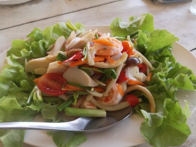 ยำเห็ดรวม