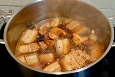 วิธีทำ พะโล้หมูสามชั้น วิธีทำ พะโล้หมูสามชั้น