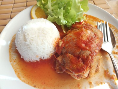 ข้าวไก่ราดซอสเกาหลี