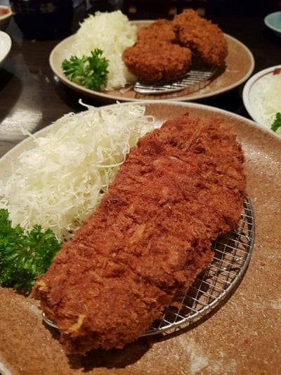 อาหาร หรือ เครื่องดื่ม