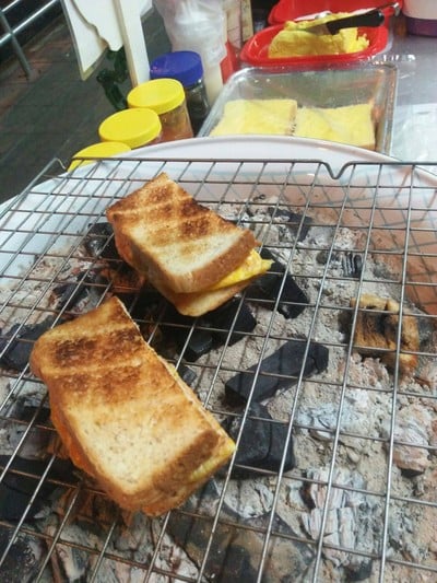 แซนวิช_ปิ้ง_อกไก่มายองเนส