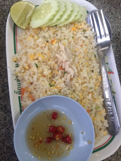 ข้าวผัดหมู