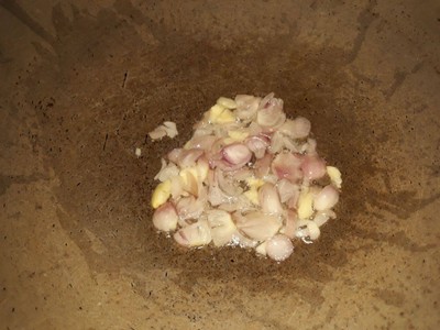 วิธีทำ ผัดไทยไข่ห่อ