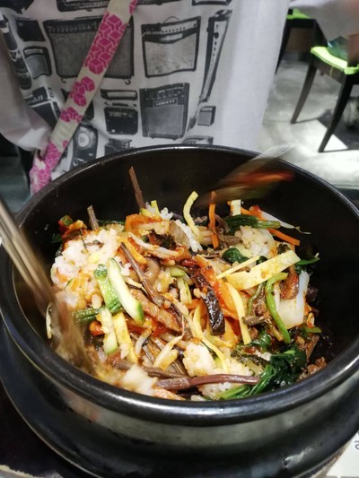 Bubutuikim Bibimbab ราคา 210 บาท++