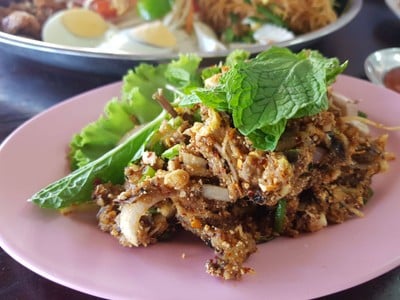 ลาบปลาดุก