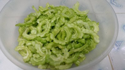 วิธีทำ มะระต้มกระดูกหมู