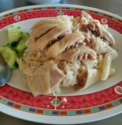 เมนูของร้าน ข้าวมันไก่นายโฮ