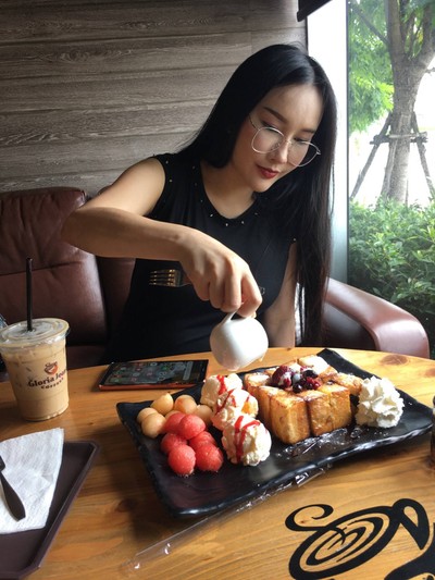 HONEY TOAST