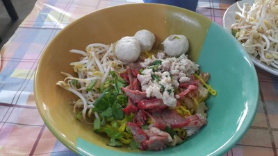 บะหมี่แห้ง
