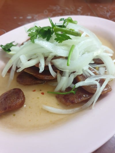 อาหาร หรือ เครื่องดื่ม